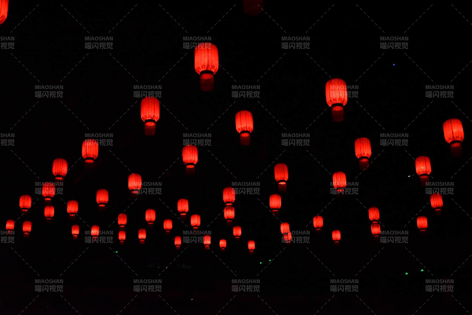 红灯笼夜景图片