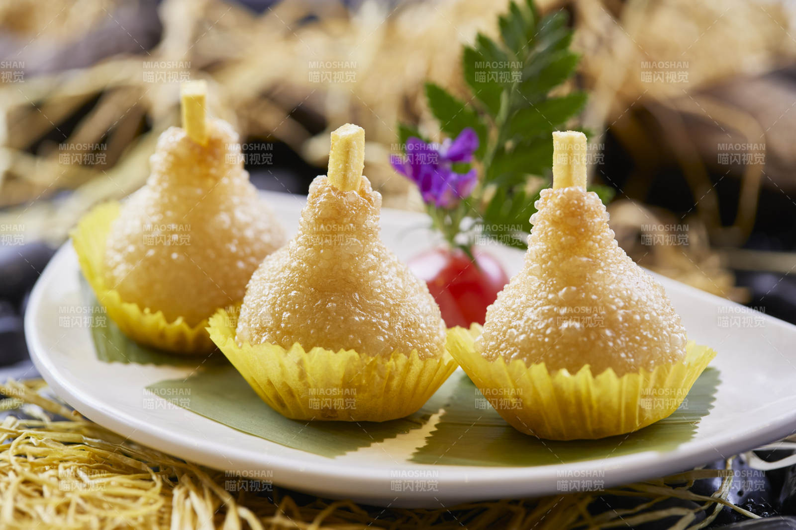 油炸雪梨酥豆沙馅茶餐图片