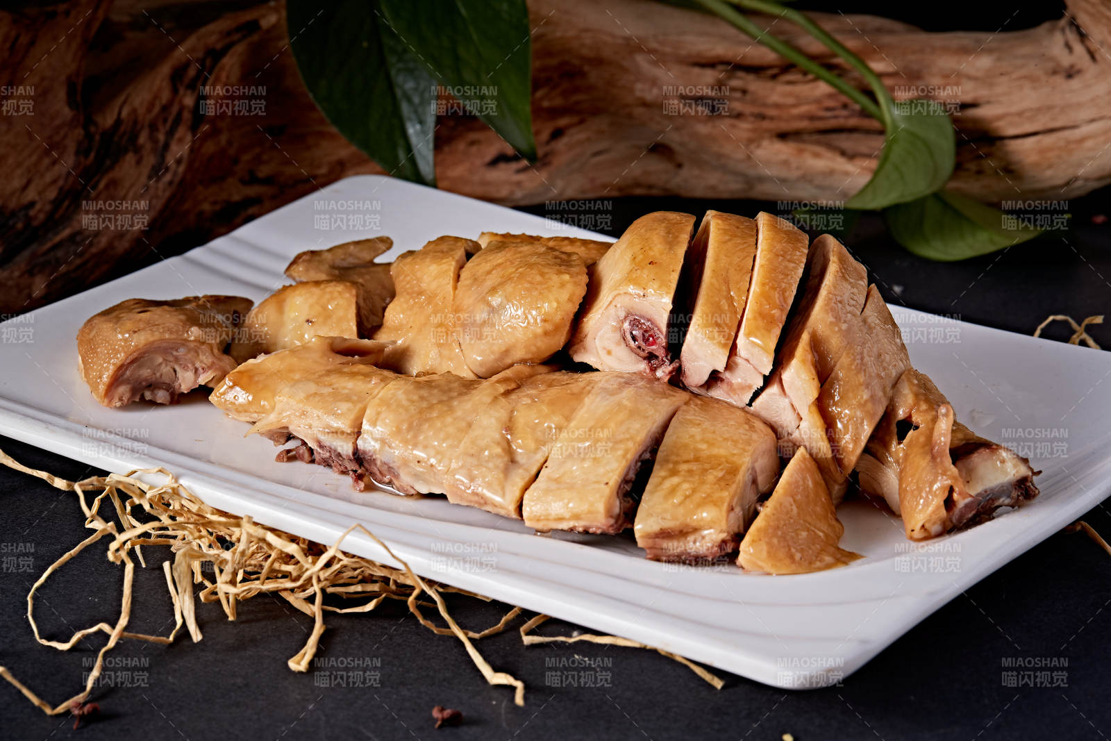 港式白切盐水鸡图片
