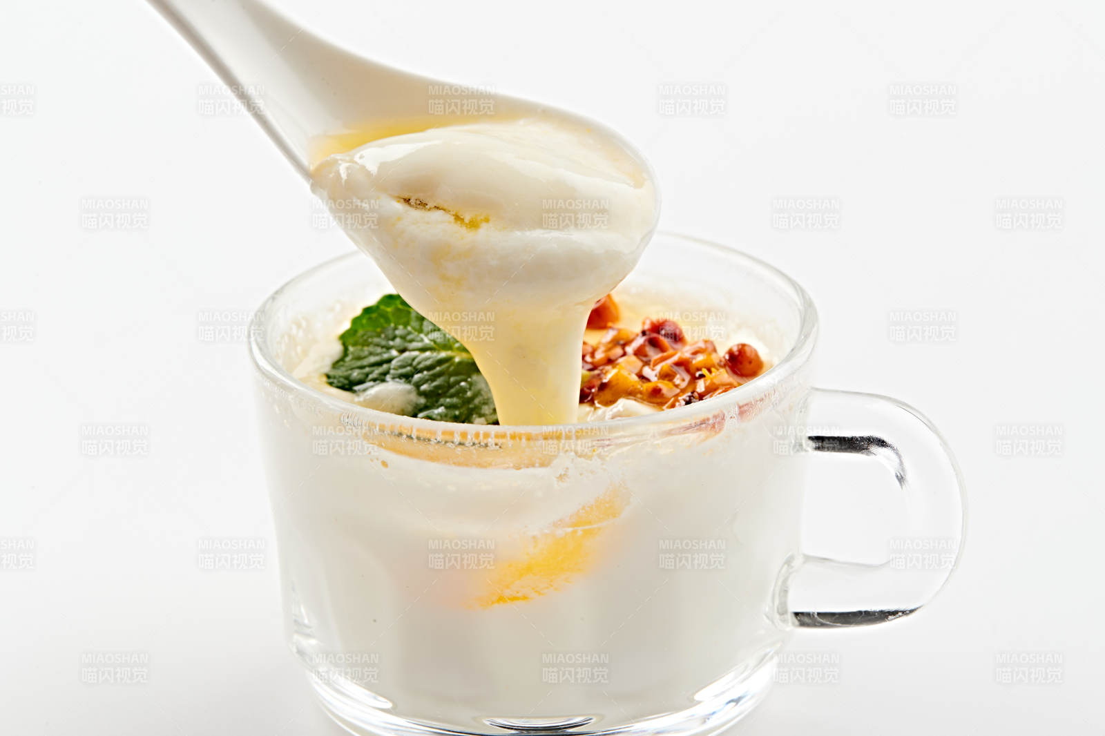 自制美味草原风味的多口味纯醸老酸奶图片