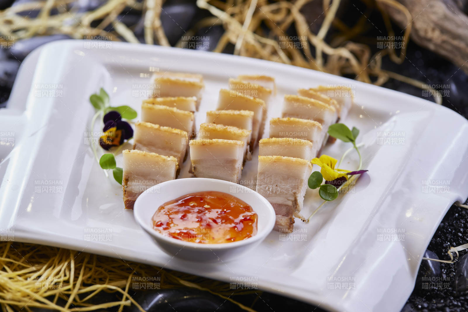 港式茶餐澳门烧白肉图片