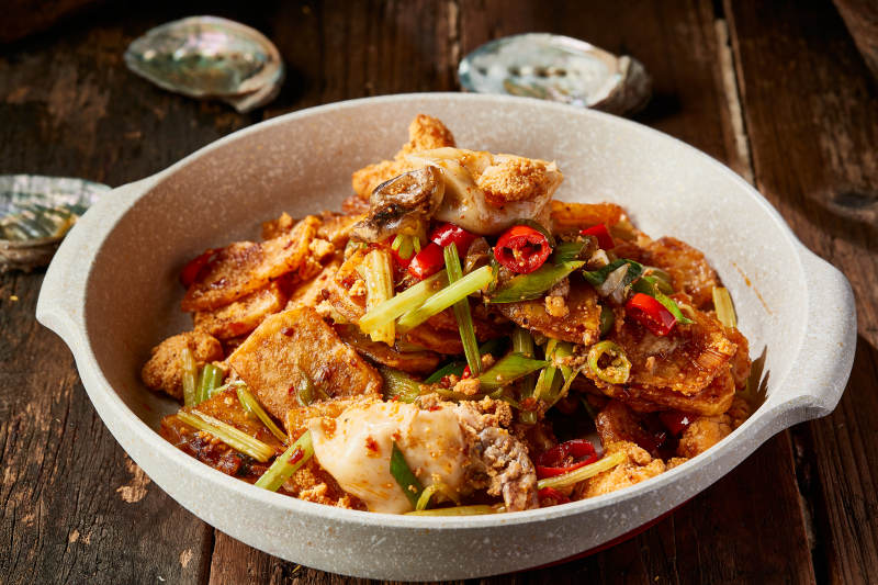 干锅鱼杂鱼籽土豆片图片