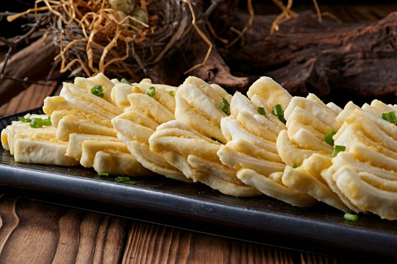 葱香油酥白面花馍图片