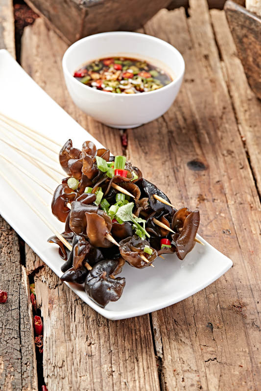 冷锅串串黑木耳图片