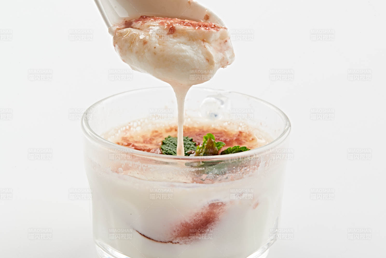 自制美味草原风味的多口味纯醸老酸奶图片