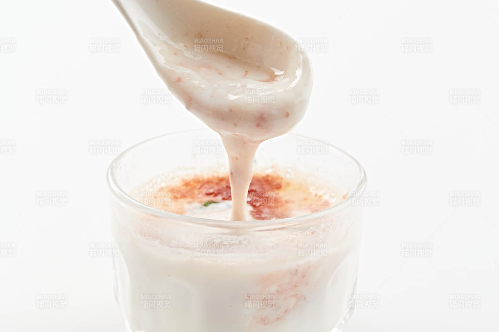 自制美味草原风味的多口味纯醸老酸奶图片