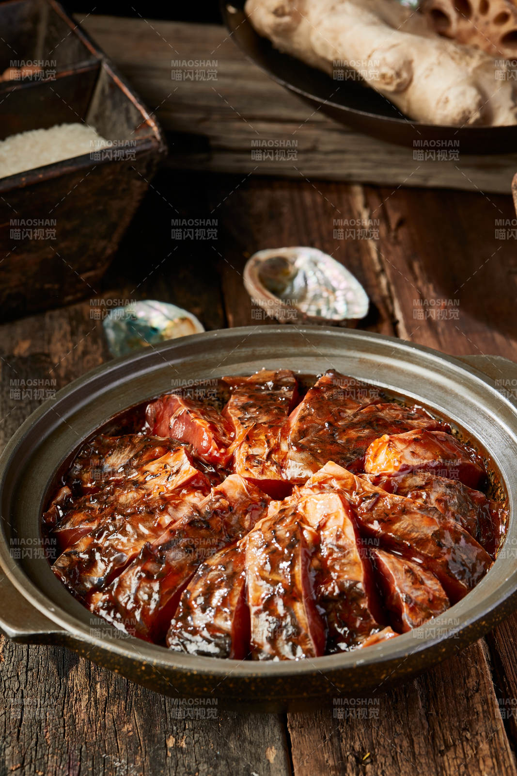 黄焖野生大鱼排图片