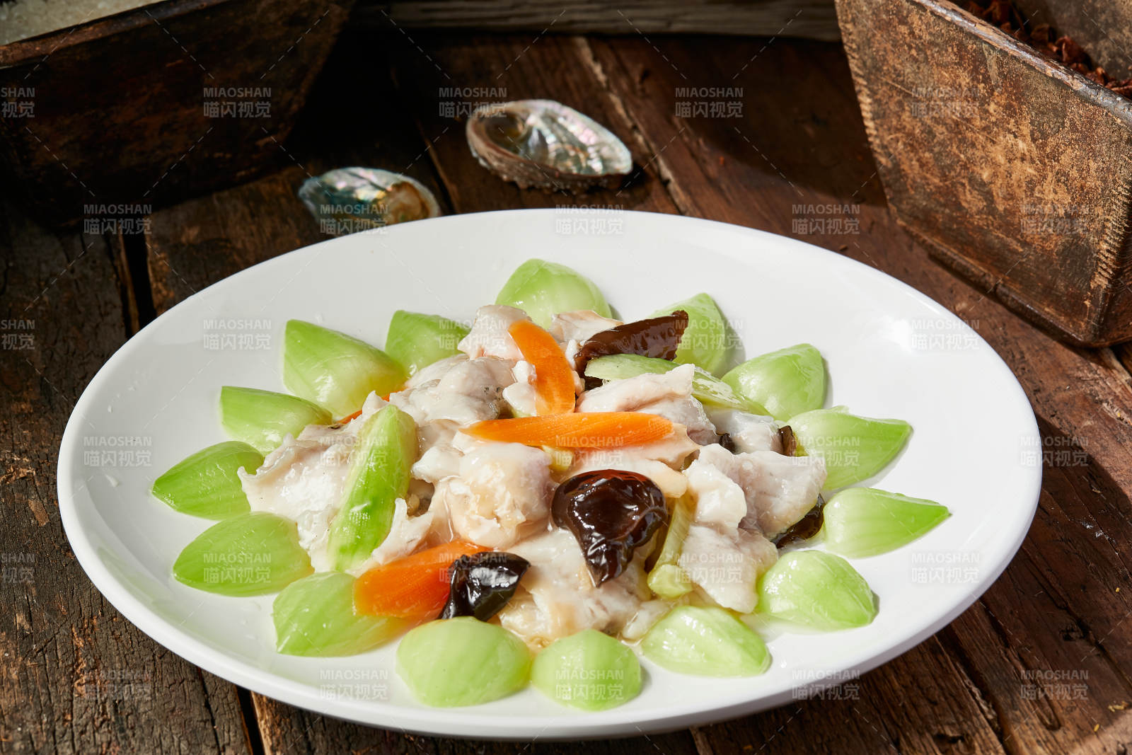 糟溜野生草鱼片图片