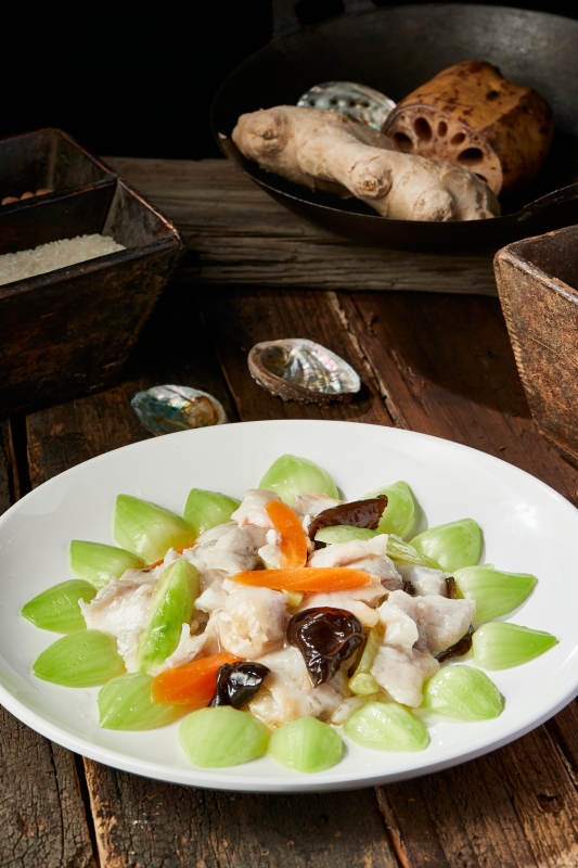 糟溜野生草鱼片图片