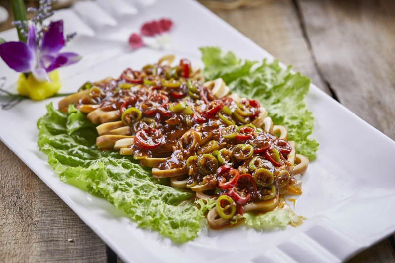 鲜椒酱盖浇鱿鱼圈图片