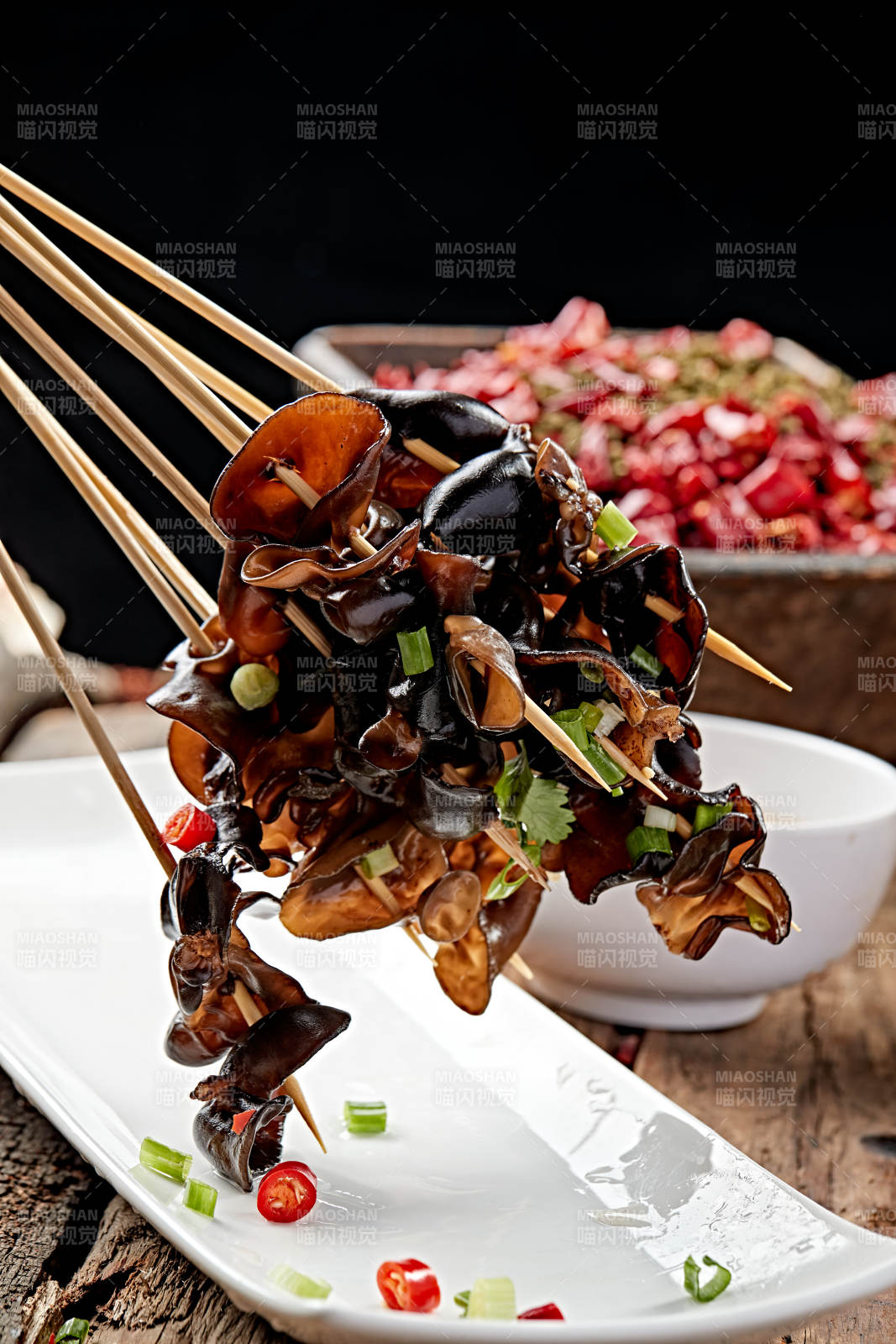 冷锅串串黑木耳图片