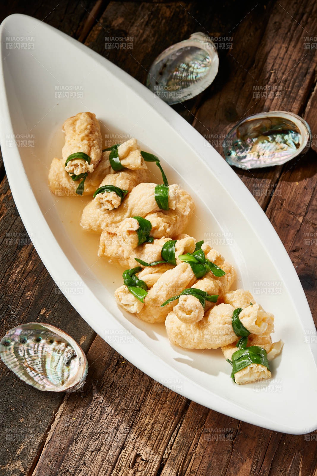 浓汤关东煮鱼肉馅料蛋皮福袋图片