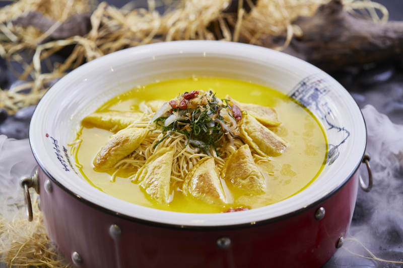 浓汤大烫干丝配虾肉蛋饺图片