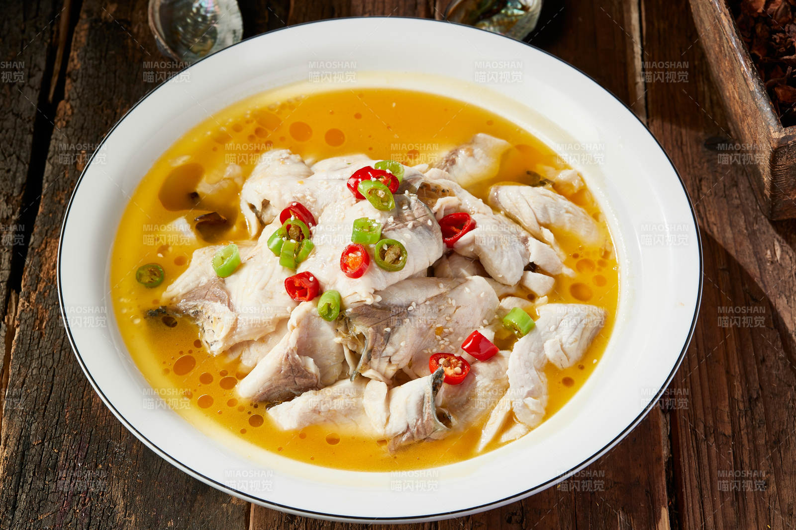 酸汤野生草鱼鱼片图片