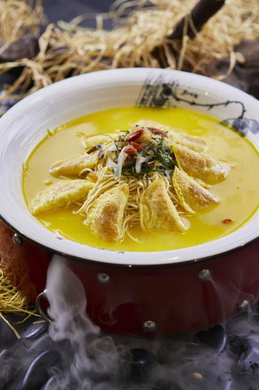 浓汤大烫干丝配虾肉蛋饺图片