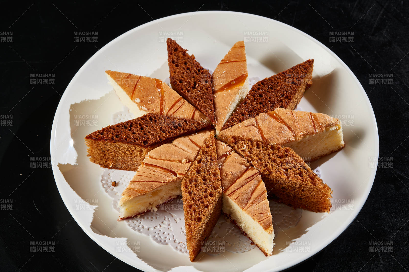 蛋糕红枣发糕双拼图片