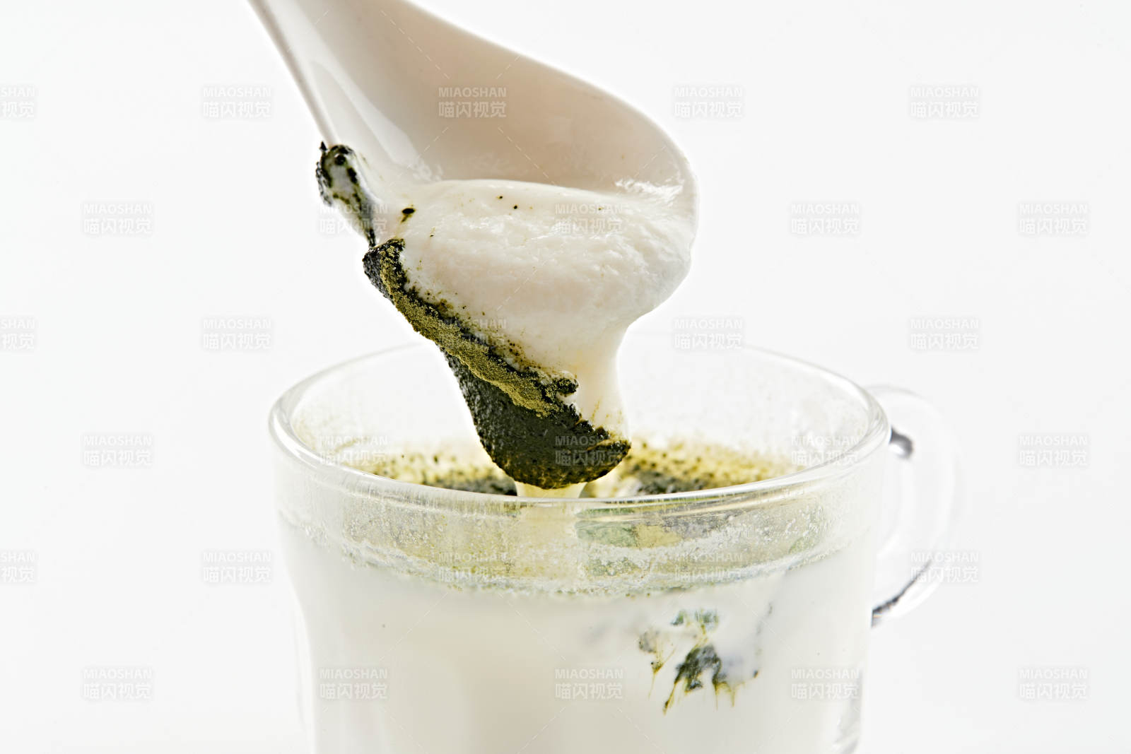 自制美味草原风味的多口味纯醸老酸奶图片