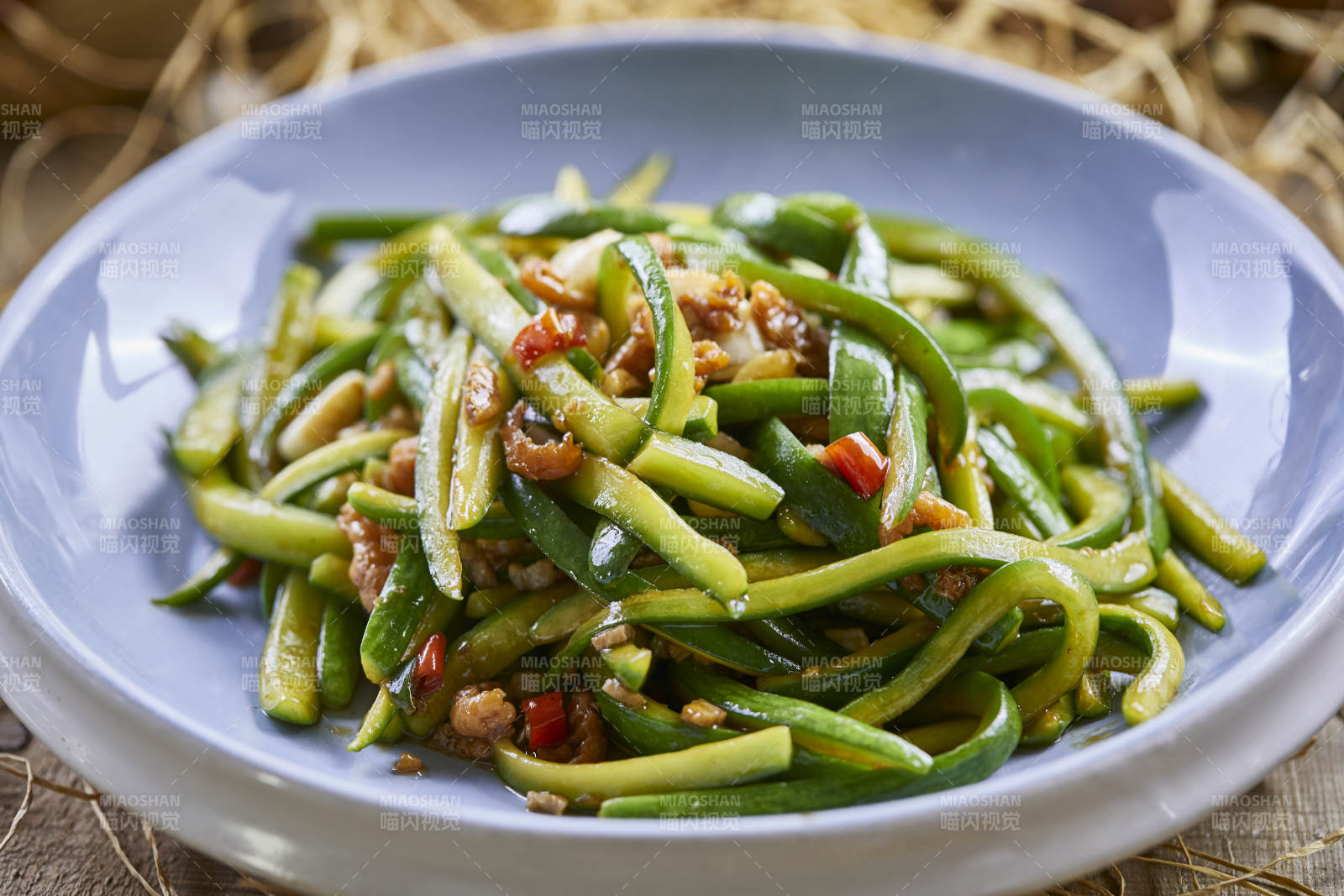 小米辣肉沫炒乳瓜条图片