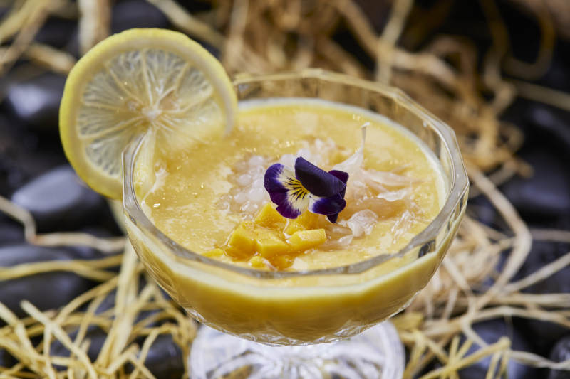 港式茶餐柠檬芒果西米露图片