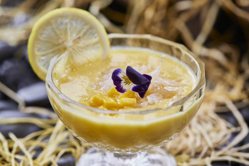 港式茶餐柠檬芒果西米露图片