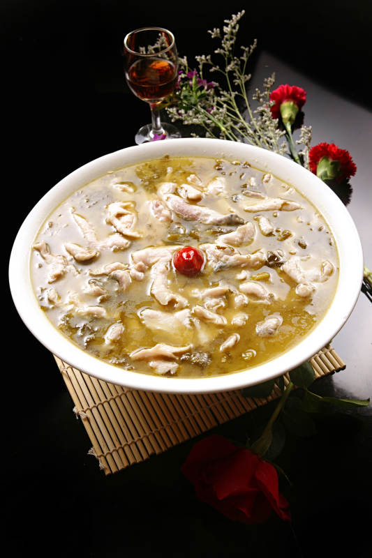 飘香酸菜鱼图片