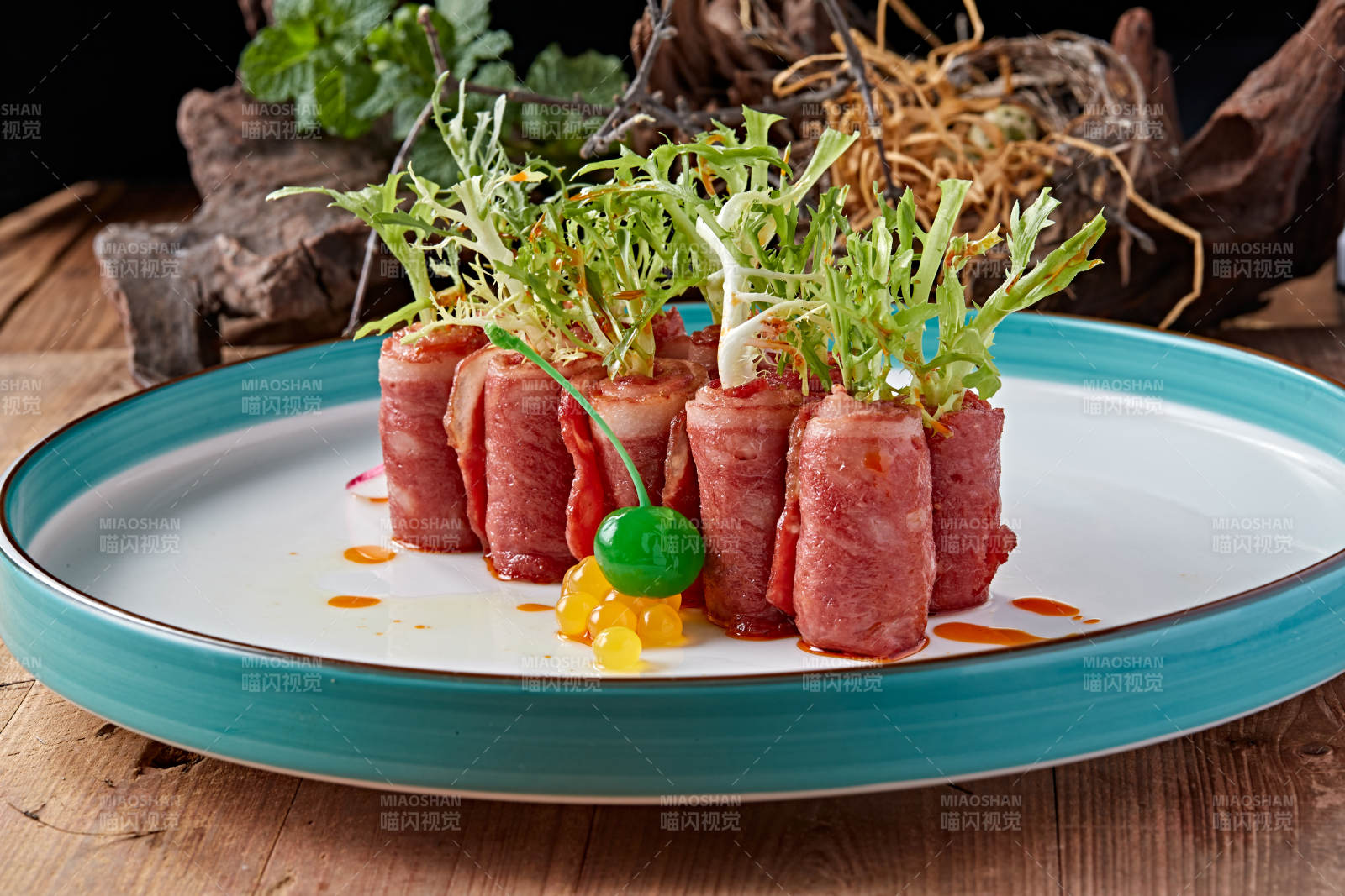 美味培根卷苦菊图片