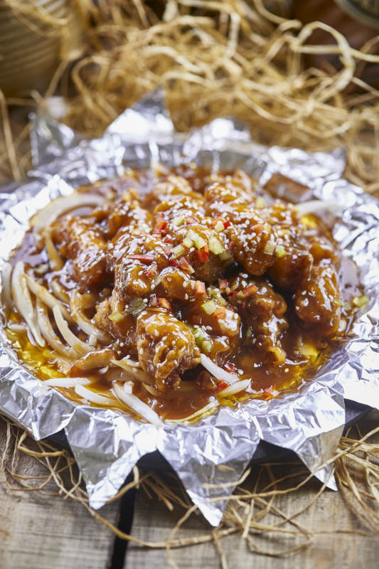 铁板洋葱香酥脱骨带鱼图片