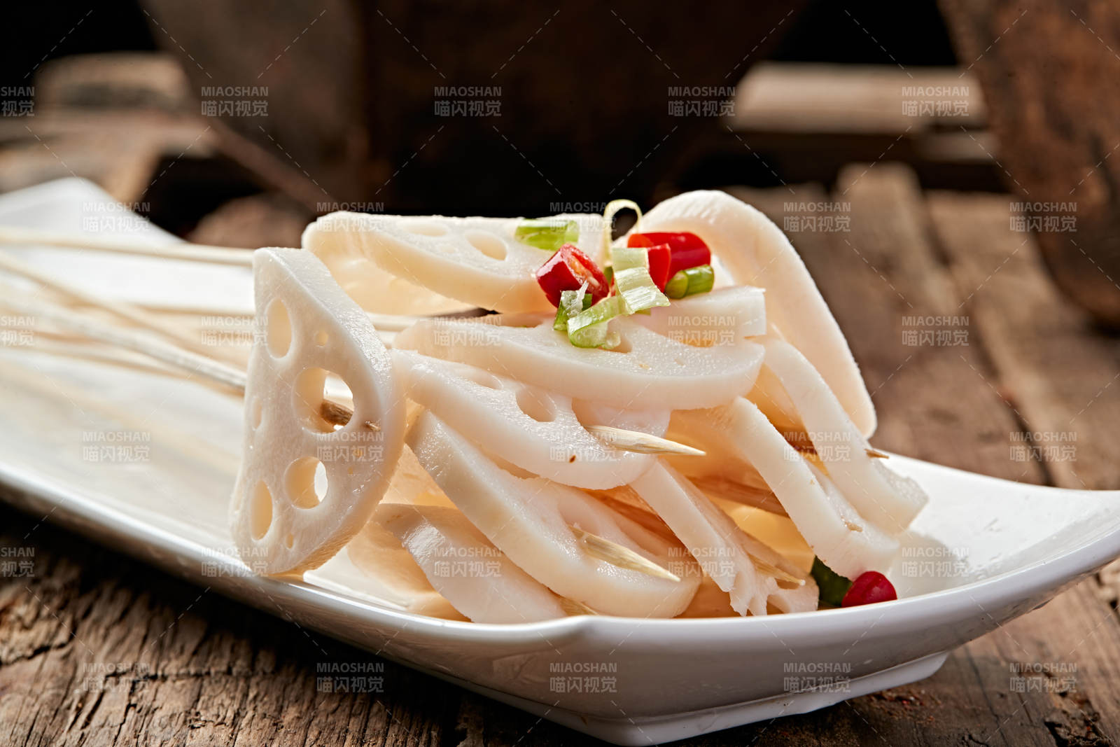 冷锅串串藕片图片