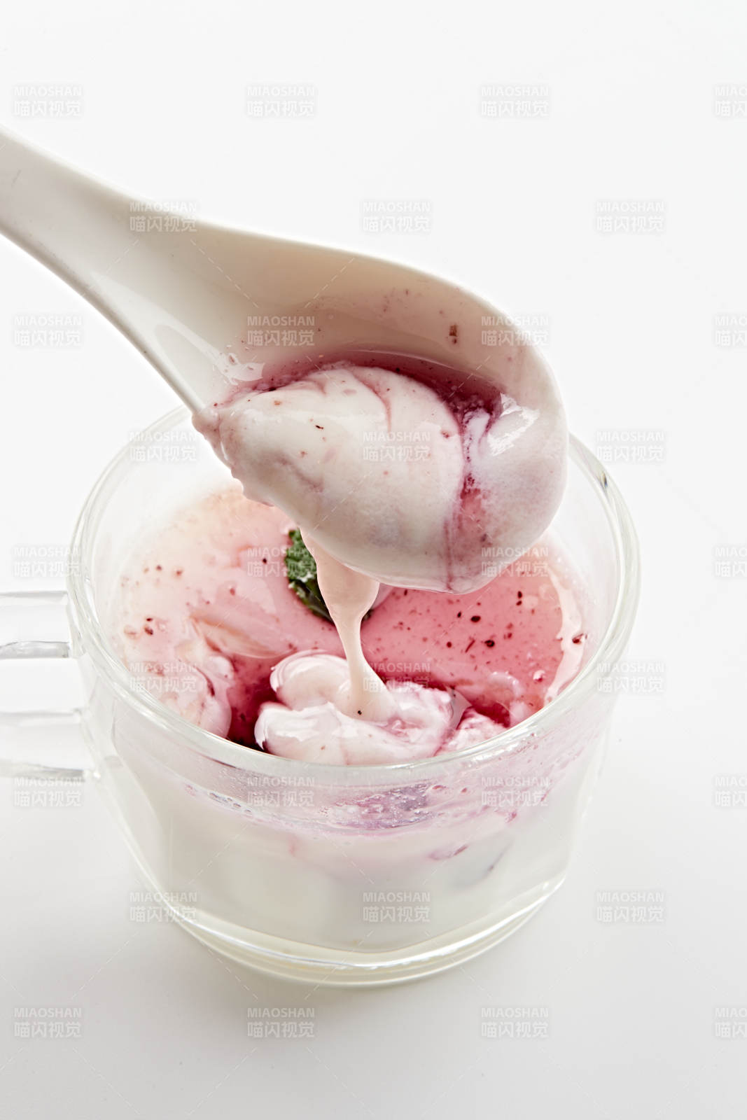 自制美味草原风味的多口味纯醸老酸奶图片