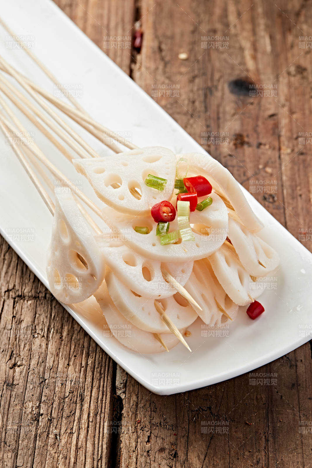 冷锅串串藕片图片