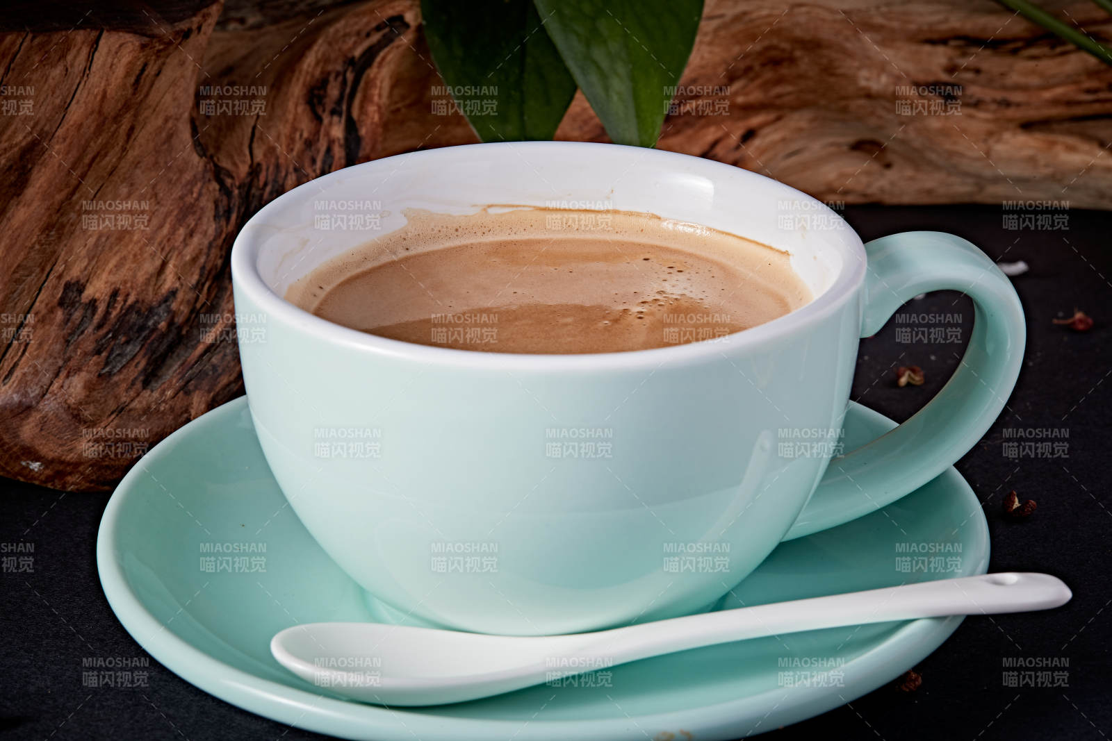 冲泡牛奶咖啡图片