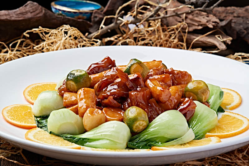 蒜香铁棍山药烧蹄筋图片