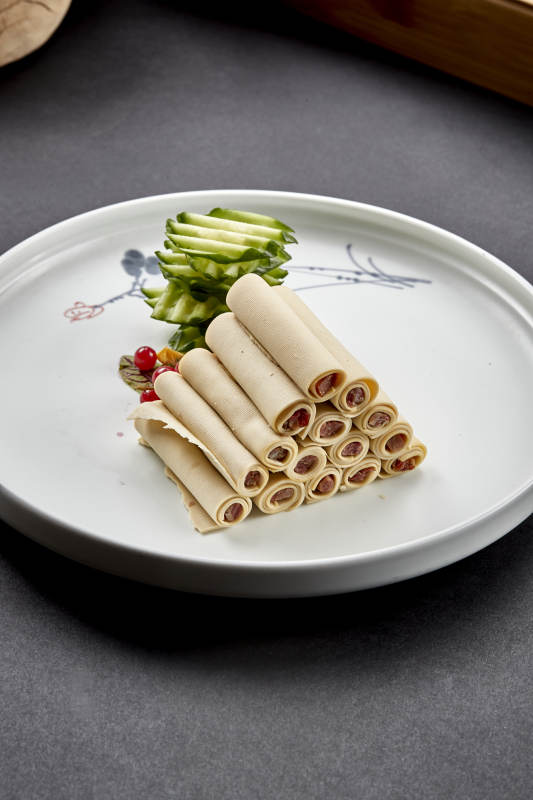 位菜阿拉斯深海帝王蟹腿肉配芥蓝图片