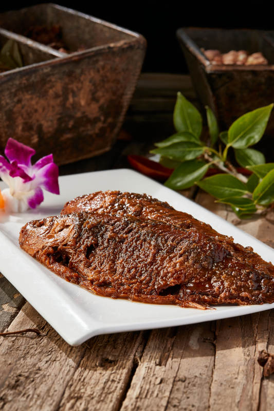 全鱼宴香酥炖鲫鱼图片