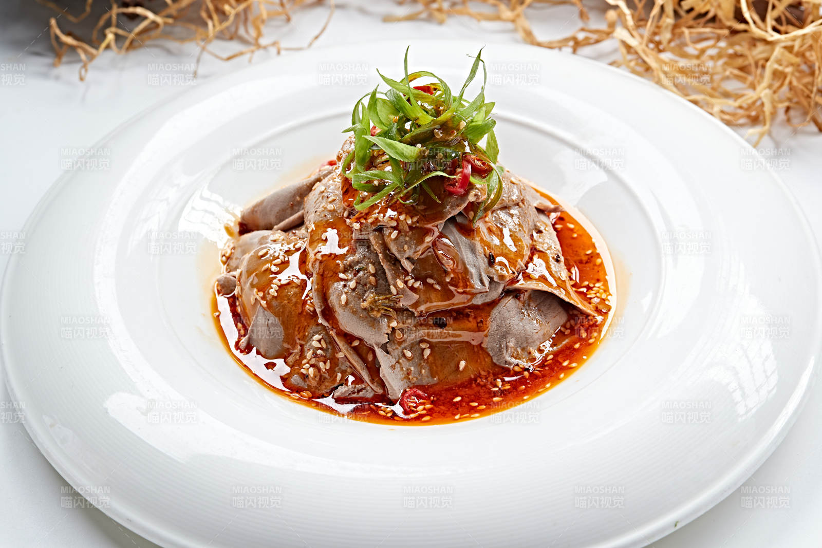 红油香辣夫妻肺片图片