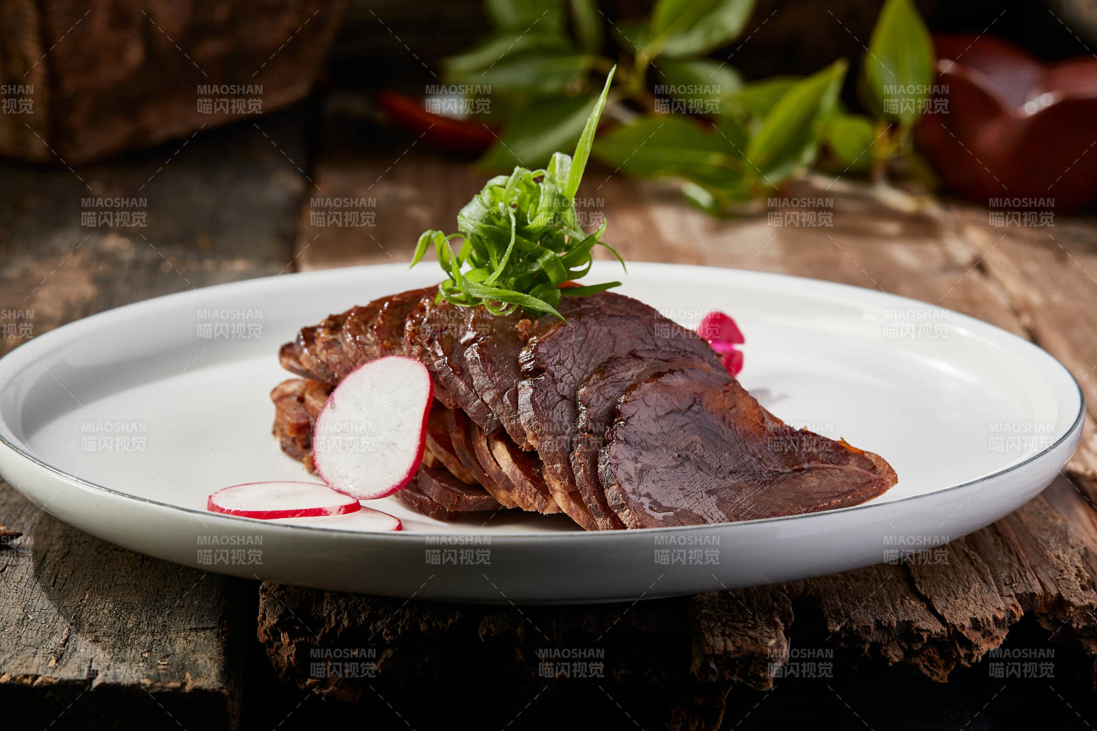 冷切五香酱牛肉图片