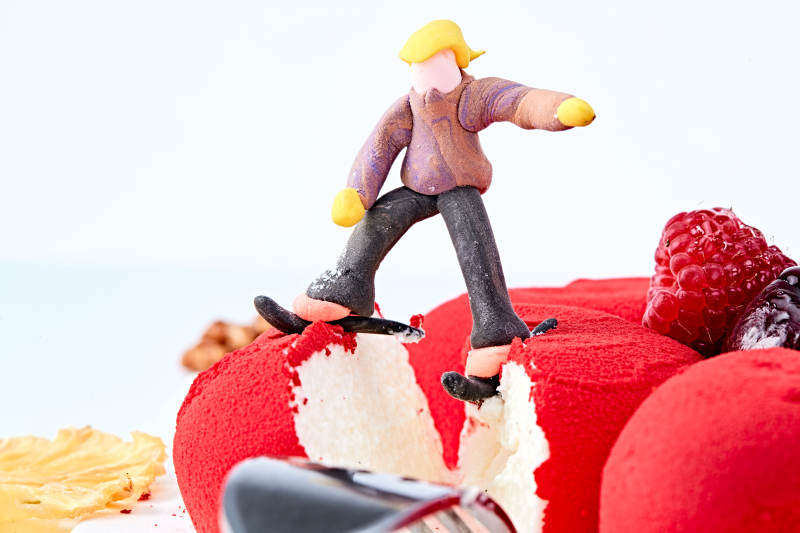 鲜水果抹茶心形奶油慕斯蛋糕图片