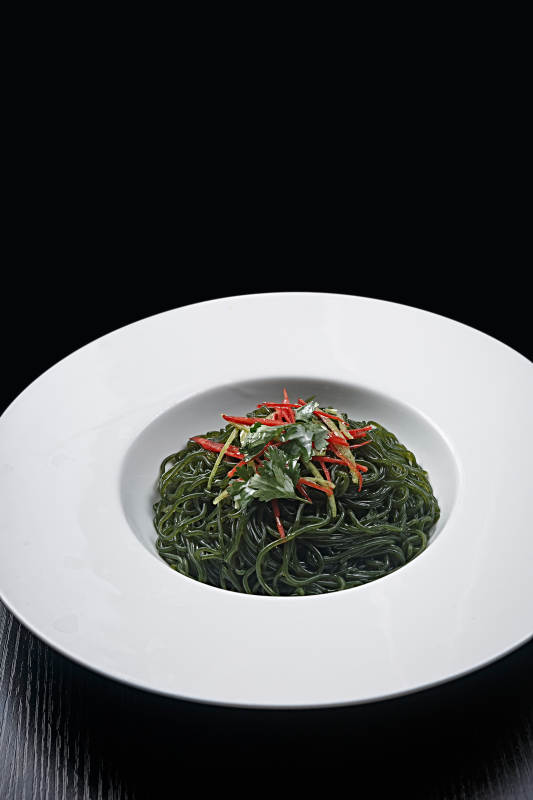 酸辣蕨根粉海带面图片