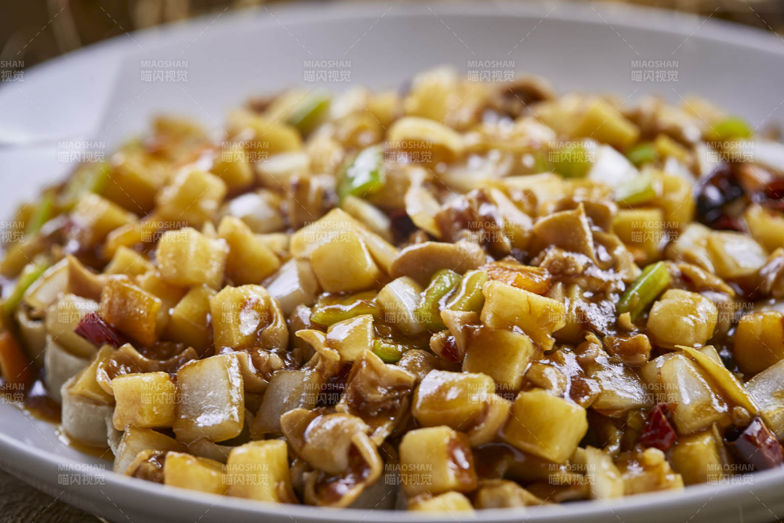 洋葱土豆肉沫炒莜面莜面栲姥姥图片