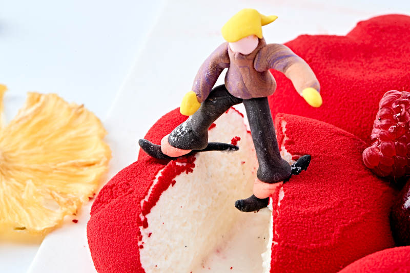 鲜水果抹茶心形奶油慕斯蛋糕图片