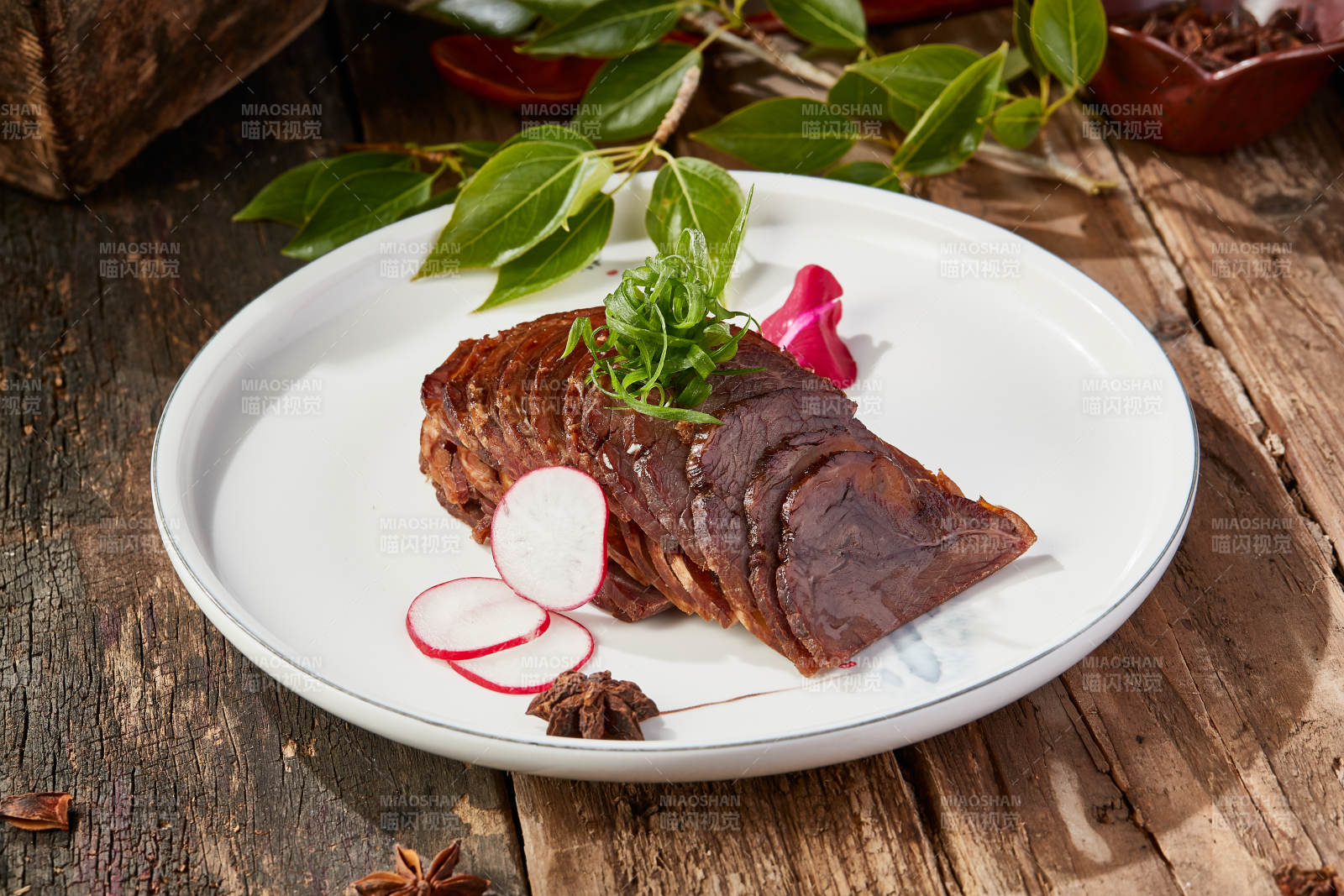 冷切五香酱牛肉图片