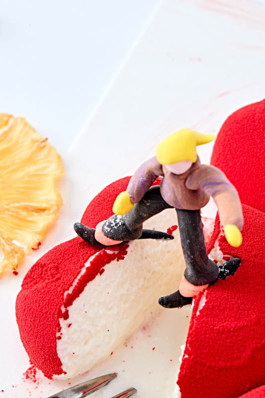 鲜水果抹茶心形奶油慕斯蛋糕图片