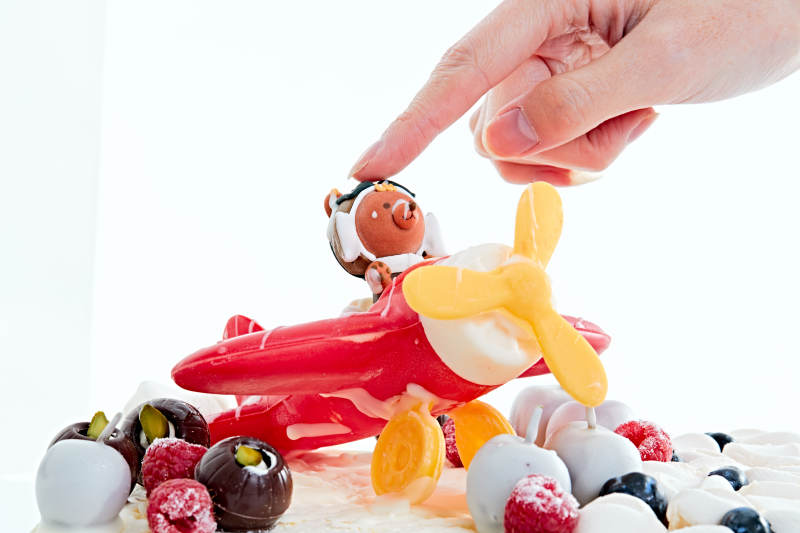 守护者乳脂鲜奶油儿童生日蛋糕图片