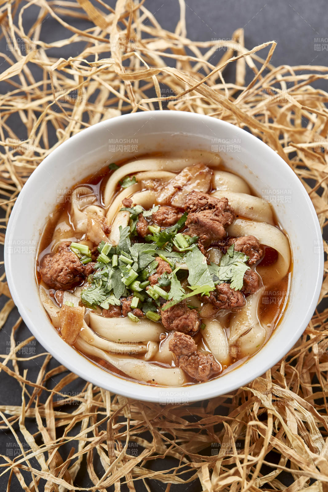 山西面食老大同肉沫刀削面图片