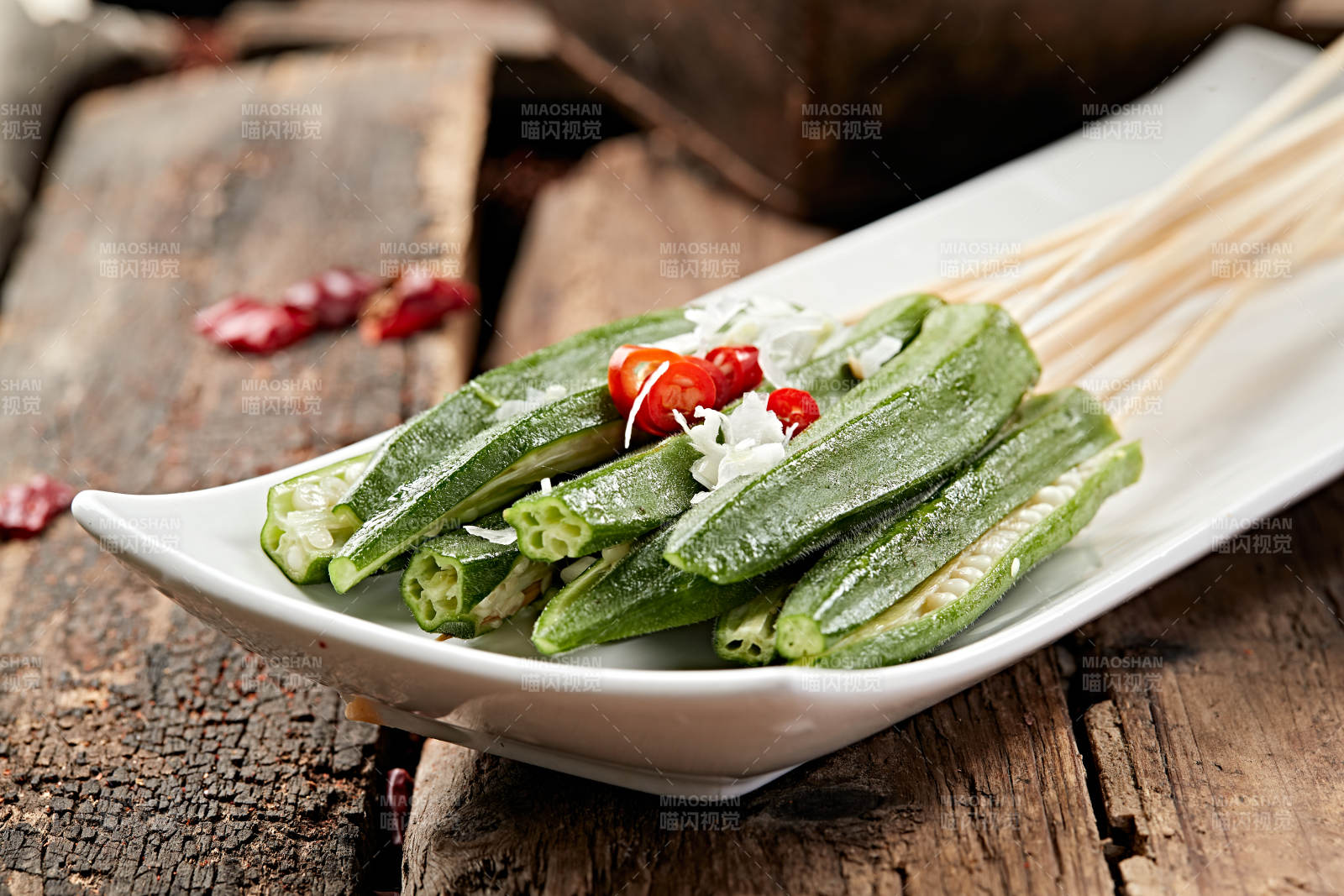 冷锅串串鲜秋葵图片