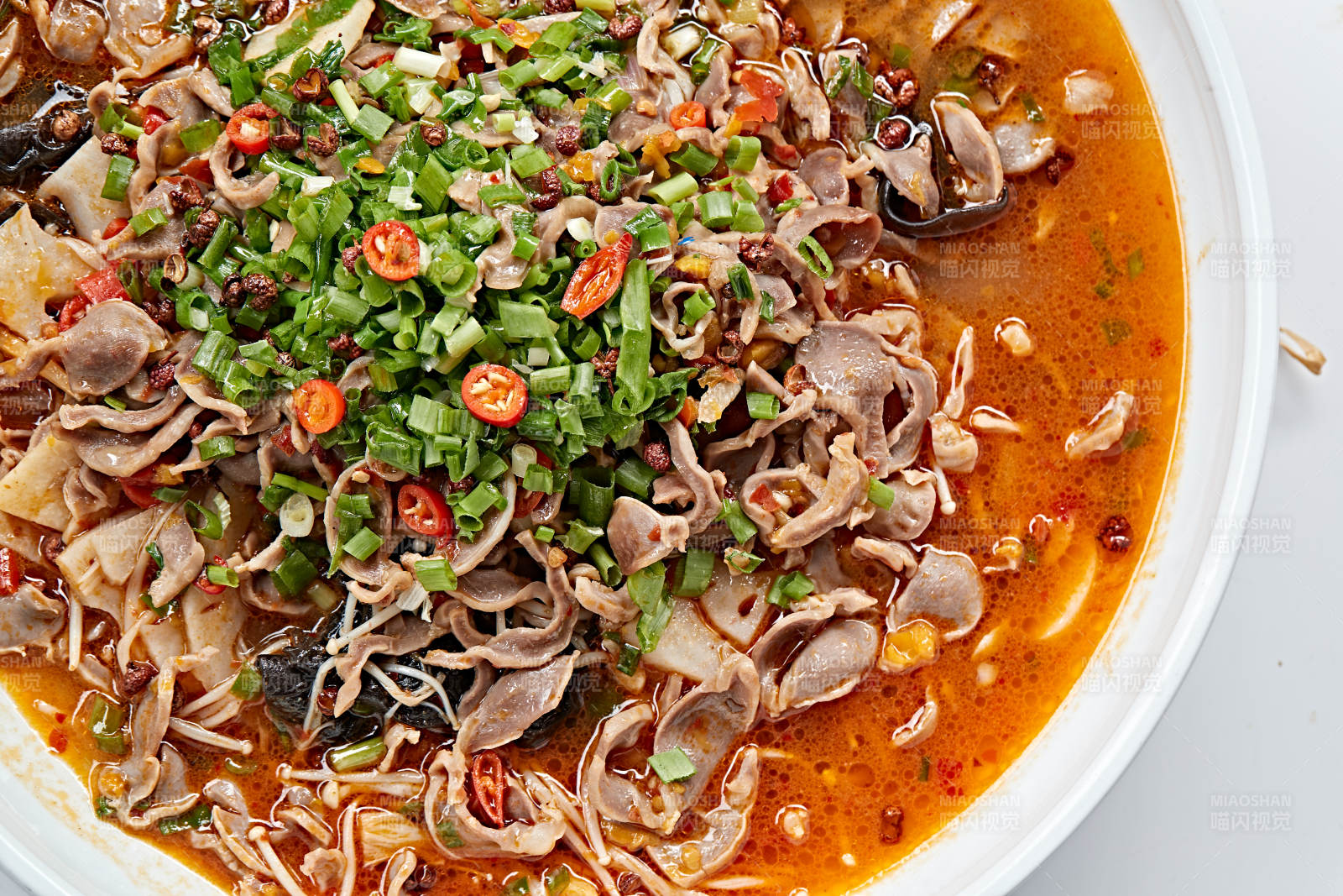 葱香酸汤木耳羊肉图片