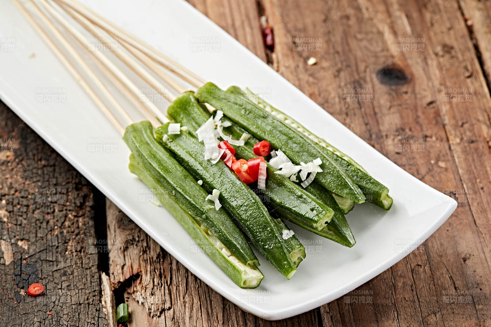 冷锅串串鲜秋葵图片