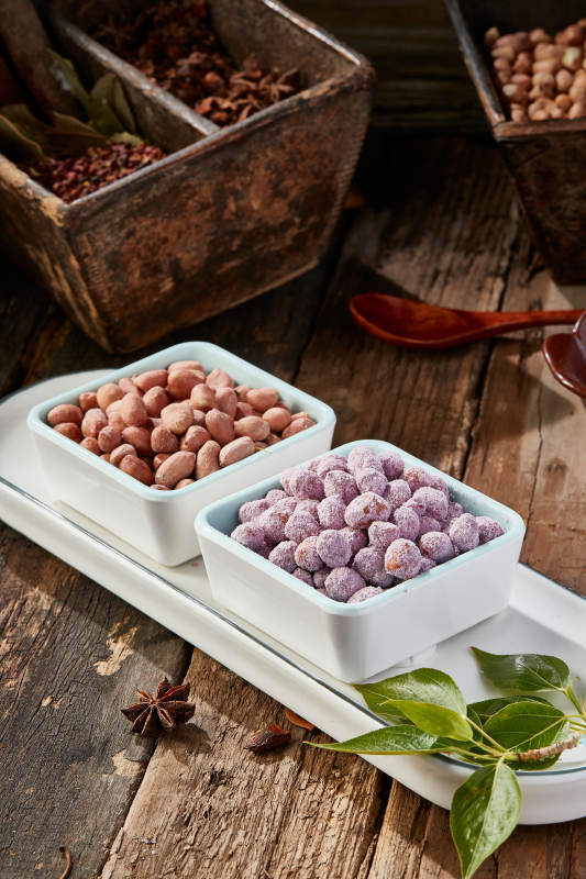 美味双色花生米图片