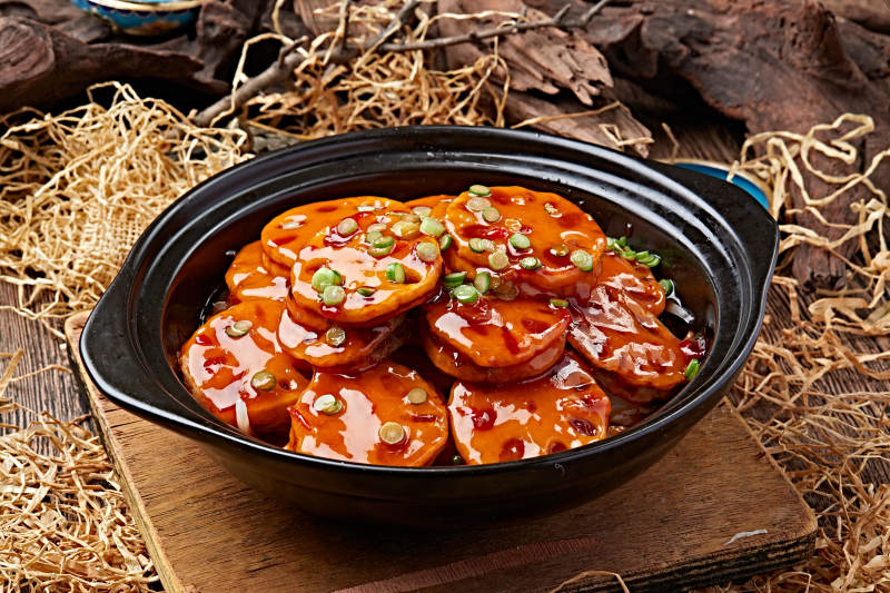 砂锅红焖藕夹煲图片