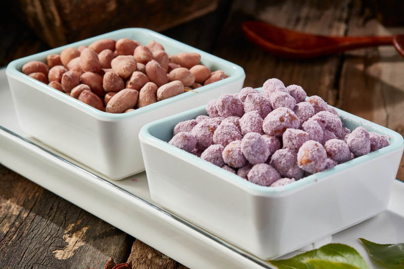 美味双色花生米图片